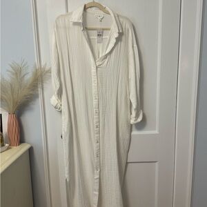 Lou & Grey White Button-Down Swim Coverup